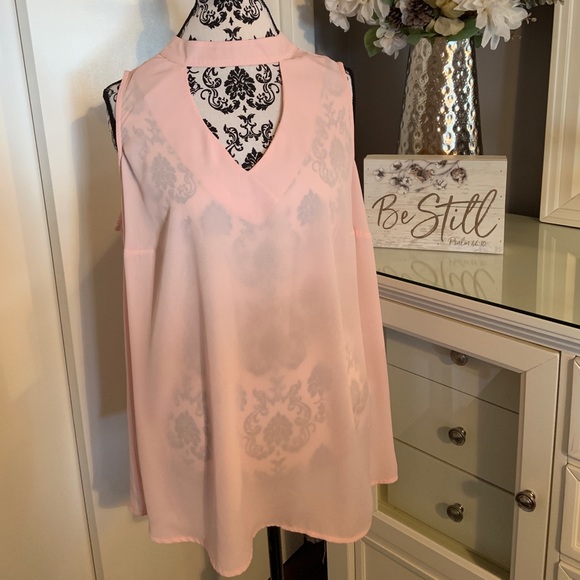 torrid Tops - Torrid Choker Tank In Baby Pink ✨